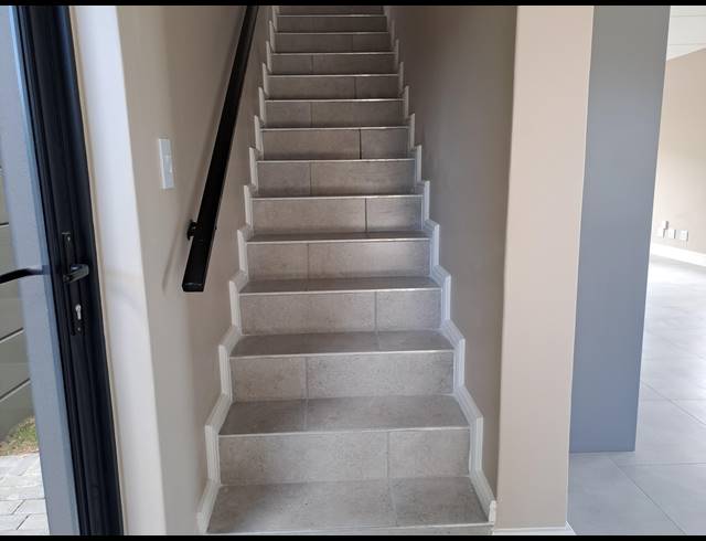 3 BEDROOM DUPLEX FOR SALE IN SEA BREEZE